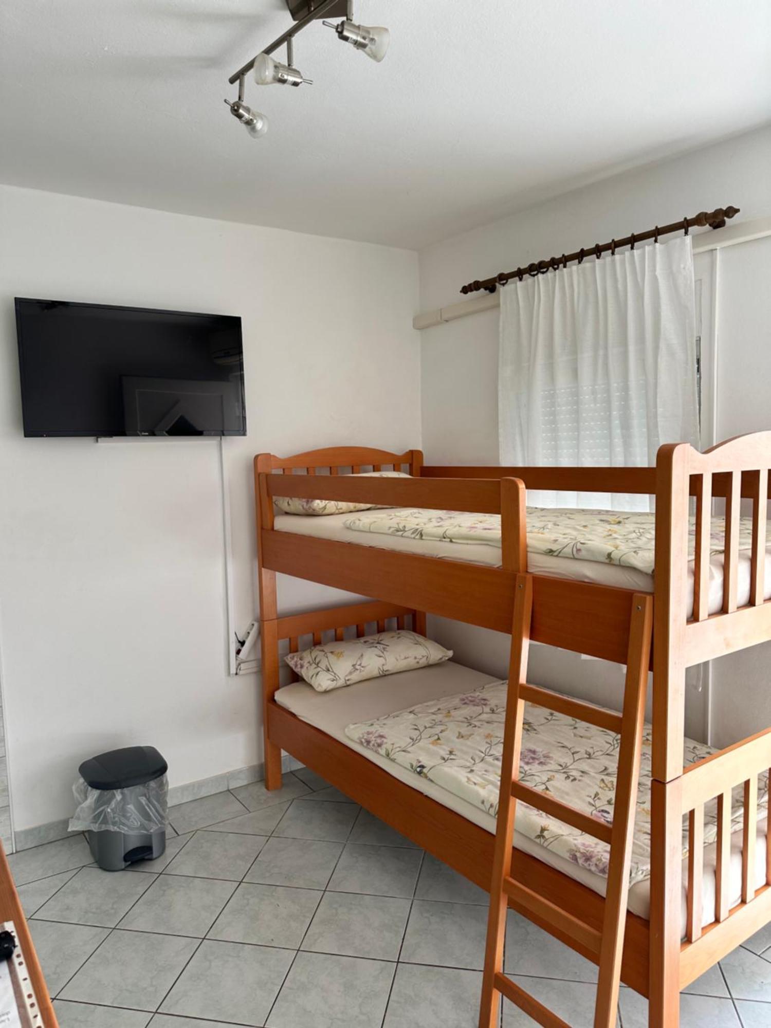 Apartments Kristina Вир Экстерьер фото